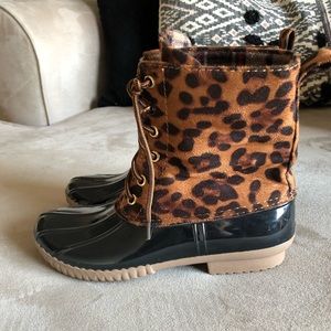 Leopard Duck Boots Size 6
